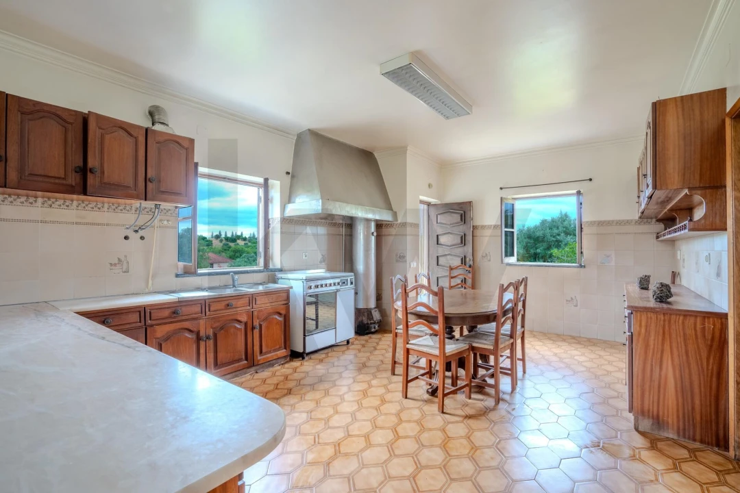 Quinta T6 para Venda em Alcanena e Vila Moreira Foto 9