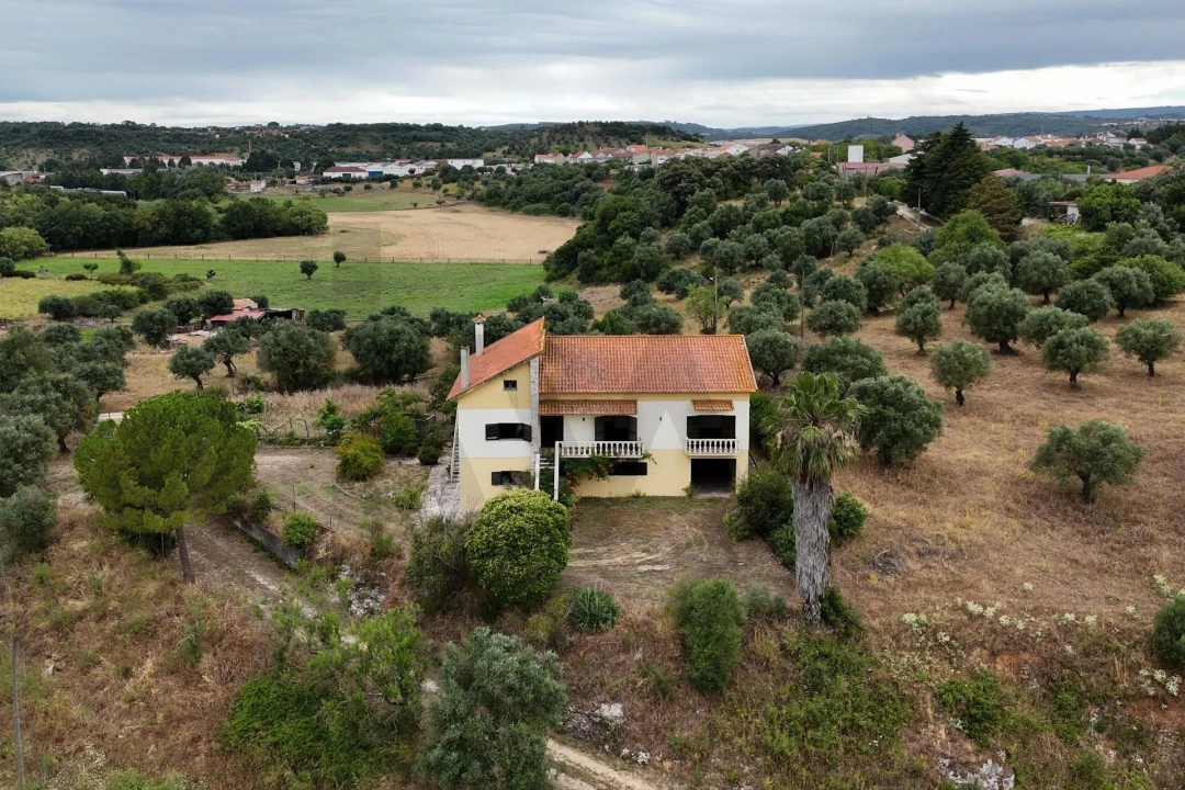 Quinta T6 para Venda em Alcanena e Vila Moreira Foto 34