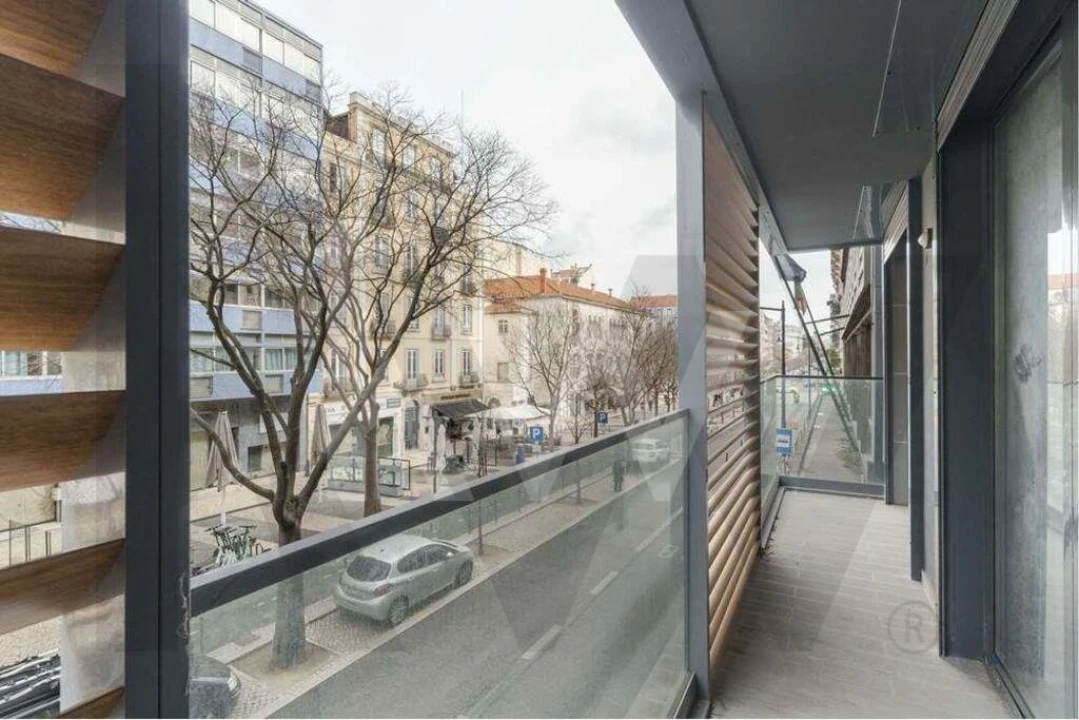 Apartamento T2 para Venda em Avenidas Novas Foto 3