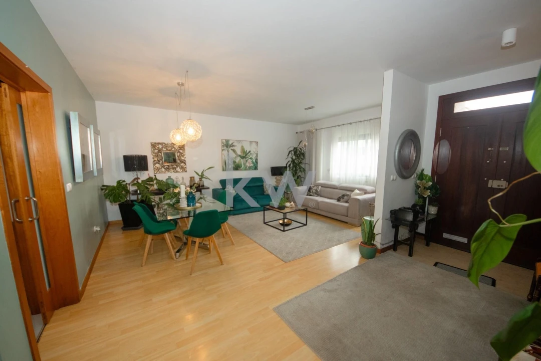 Moradia T3 para Venda em Ponta Delgada (São Pedro) Foto 4