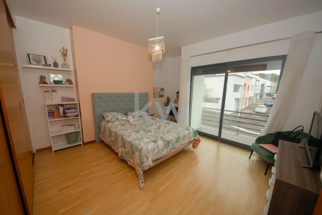 Moradia T3 para Venda em Ponta Delgada (São Pedro) Foto 19