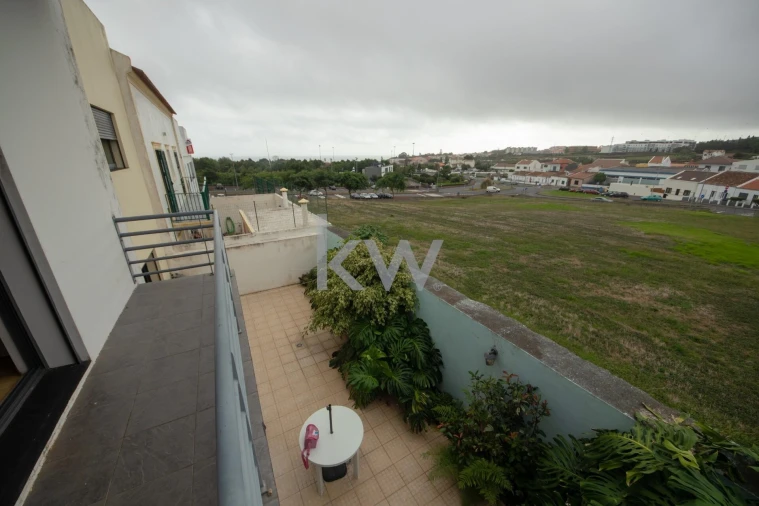 Moradia T3 para Venda em Ponta Delgada (São Pedro) Foto 23