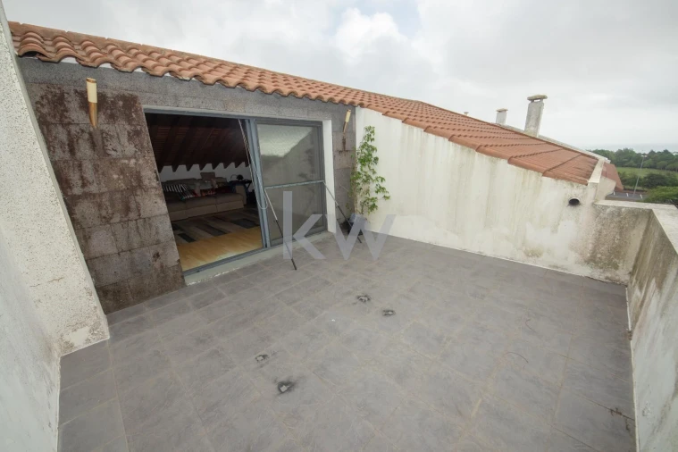 Moradia T3 para Venda em Ponta Delgada (São Pedro) Foto 29