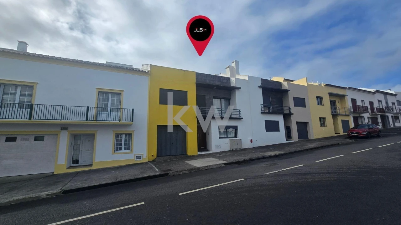 Moradia T3 para Venda em Ponta Delgada (São Pedro) Foto 3