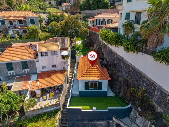 Moradia T2 para Venda em Funchal (Santa Maria Maior) Foto 18