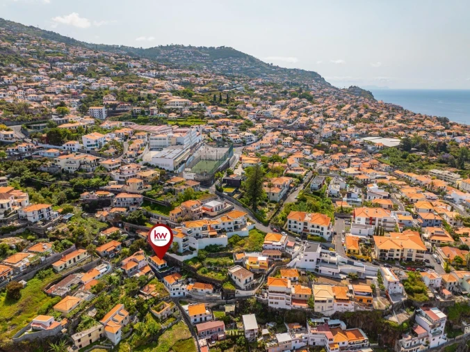 Moradia T2 para Venda em Funchal (Santa Maria Maior) Foto 26