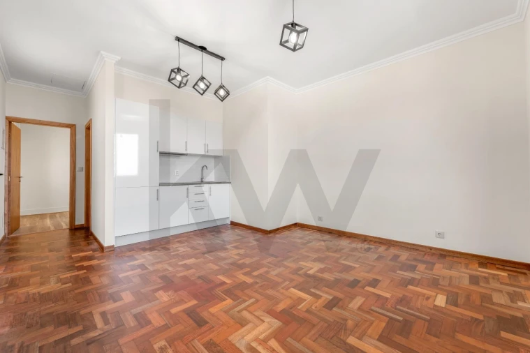 Moradia T2 para Venda em Funchal (Santa Maria Maior) Foto 5