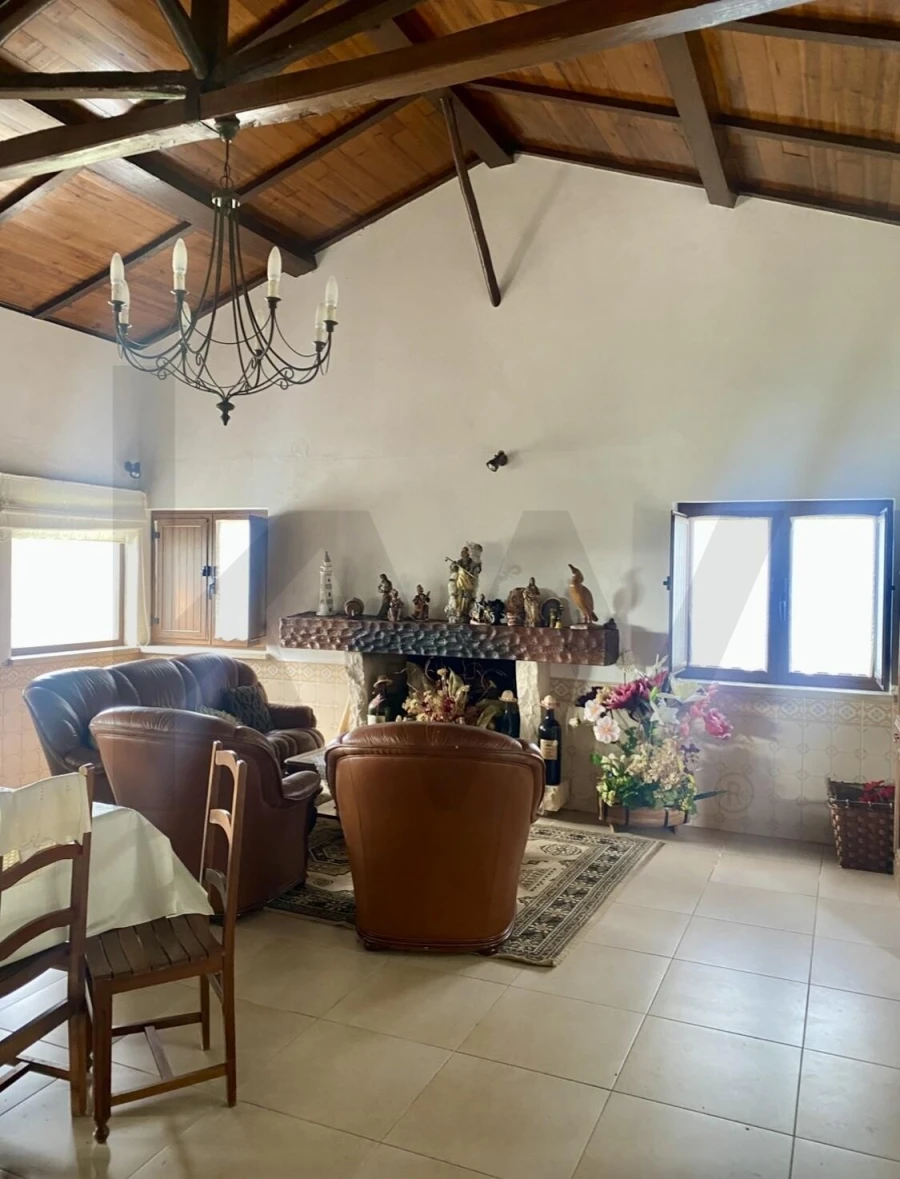 Quinta T4 para Venda em Valado dos Frades Foto 20