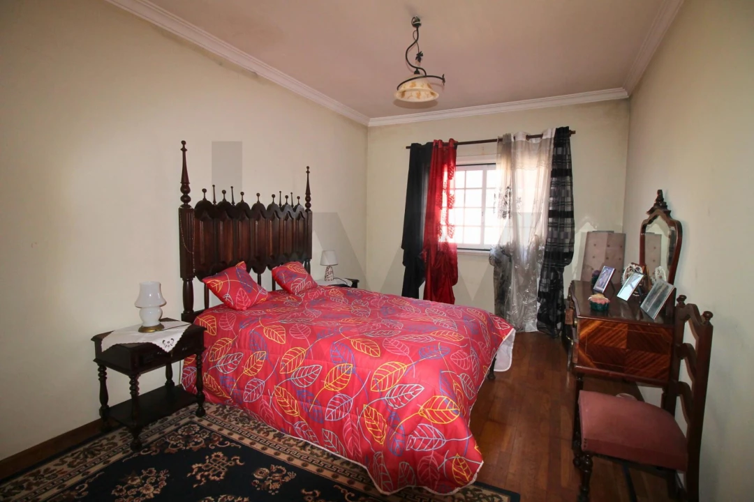 Quarto para Arrendamento em Fernao Ferro Foto 4