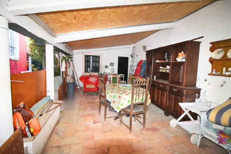 Quarto para Arrendamento em Fernao Ferro Foto 3