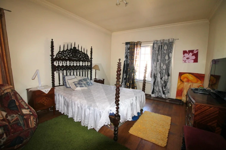 Quarto para Arrendamento em Fernao Ferro Foto 5