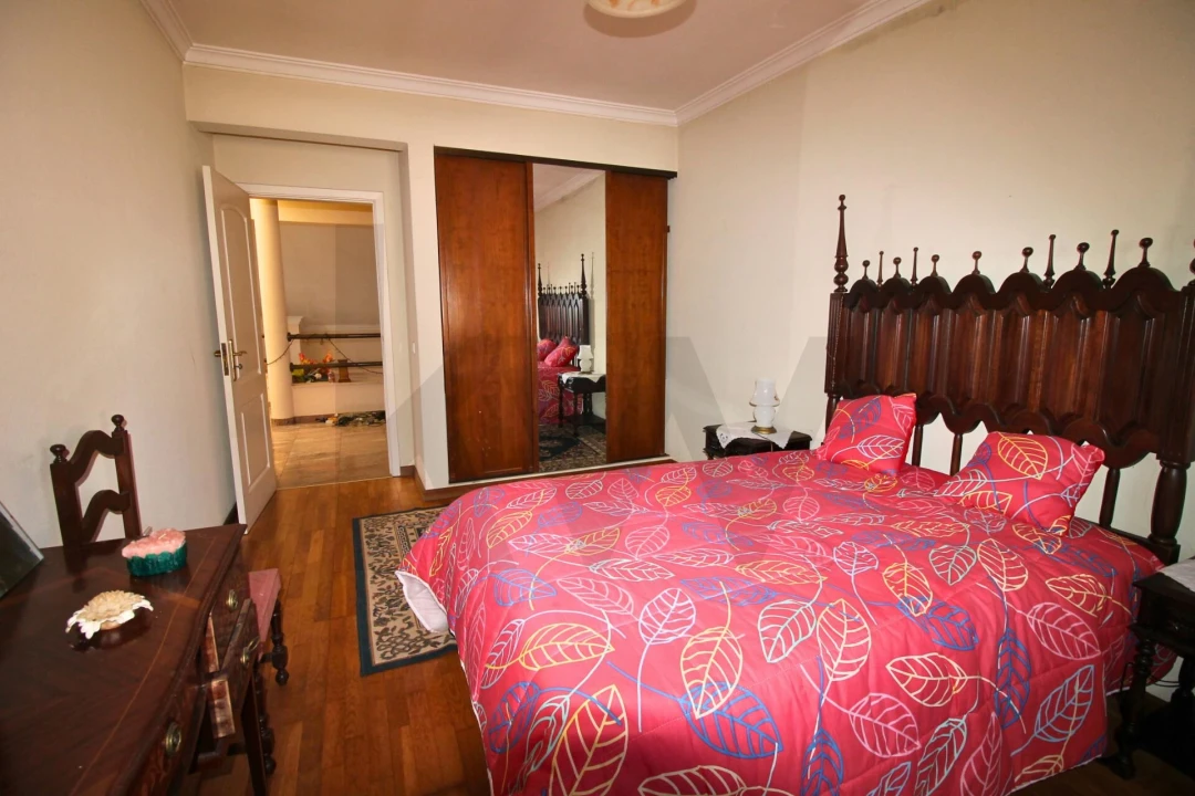 Quarto para Arrendamento em Fernao Ferro Foto 9