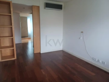 Apartamento T4 para Venda em Cascais e Estoril