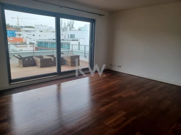 Apartamento T4 para Venda em Cascais e Estoril