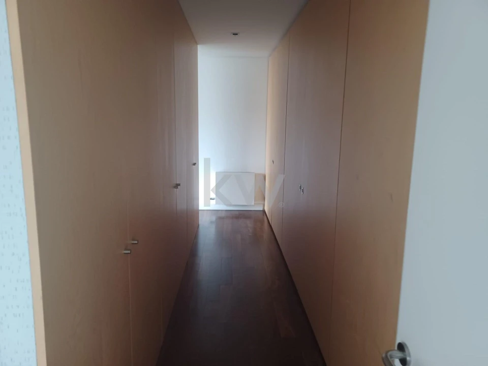 Apartamento T4 para Venda em Cascais e Estoril Foto 25