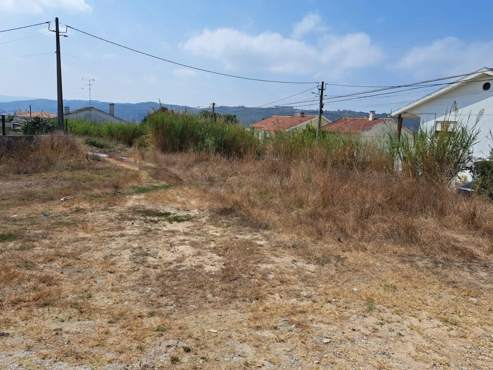 Terreno para Venda em Valado dos Frades Foto 6