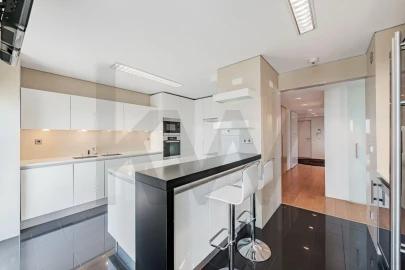Apartamento T4 para Venda em Olivais