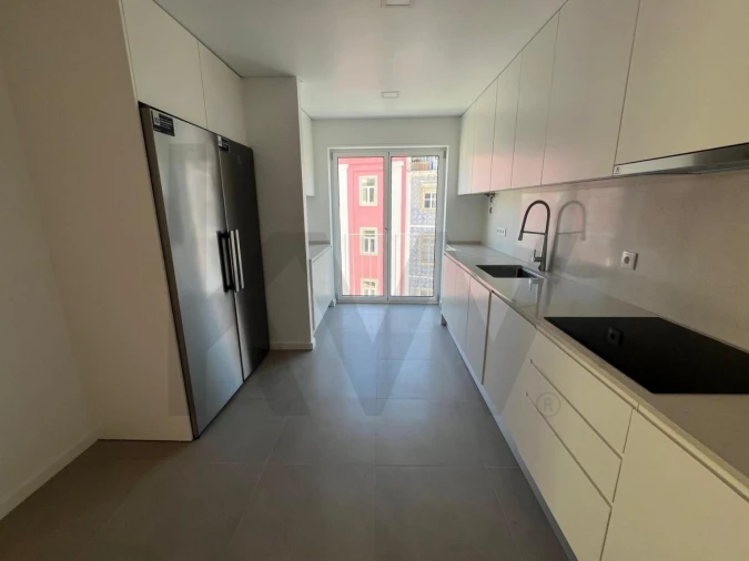 Apartamento T3 para Venda em Arroios Foto 4
