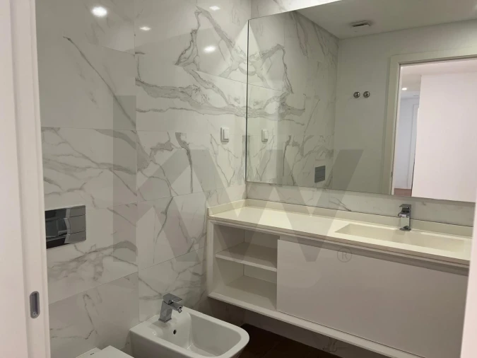 Apartamento T3 para Venda em Arroios Foto 13