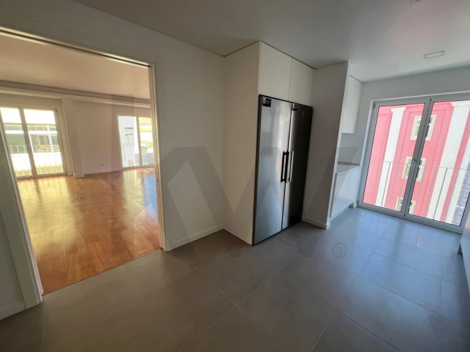 Apartamento T3 para Venda em Arroios Foto 5