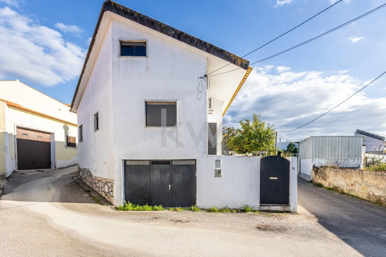 Moradia T3 para Venda em Achete, Azoia de Baixo e Póvoa de Santarém Foto 6