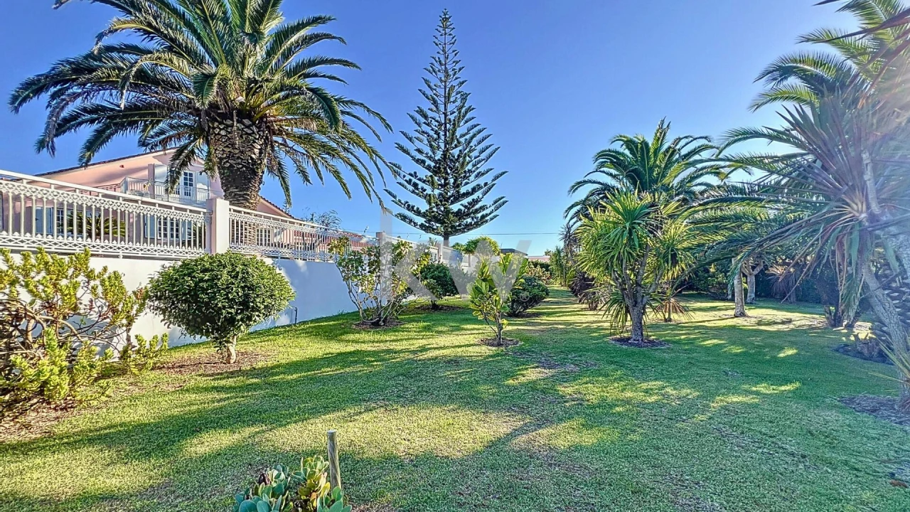 Moradia T5 para Venda em Madalena Foto 49