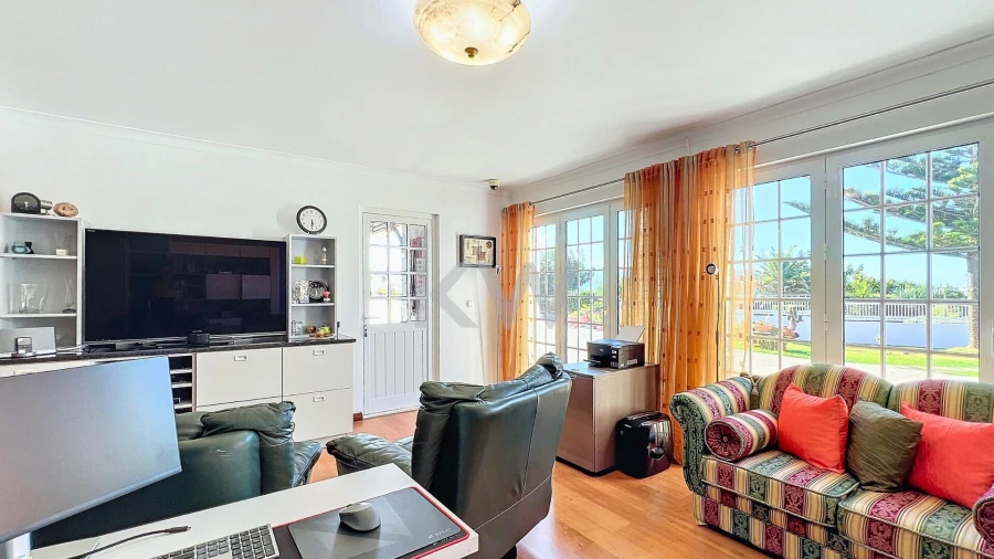 Moradia T5 para Venda em Madalena Foto 41