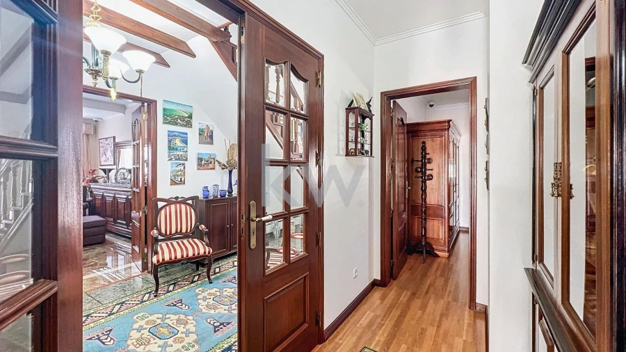 Moradia T5 para Venda em Madalena Foto 17