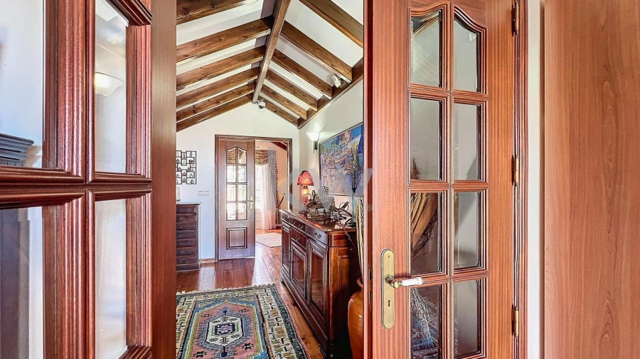 Moradia T5 para Venda em Madalena Foto 31