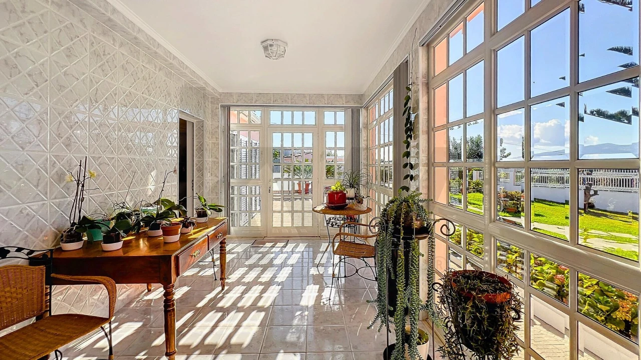 Moradia T5 para Venda em Madalena Foto 4