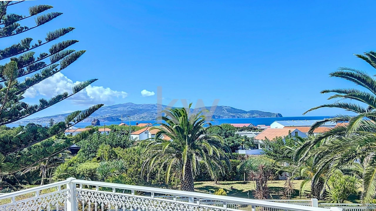 Moradia T5 para Venda em Madalena Foto 14