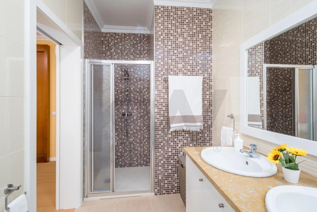 Moradia T3 para Venda em Fazendas de Almeirim Foto 58