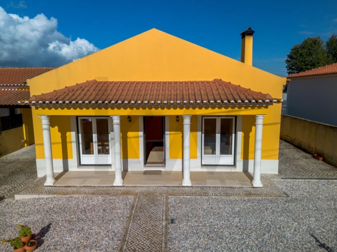 Moradia T3 para Venda em Fazendas de Almeirim Foto 10