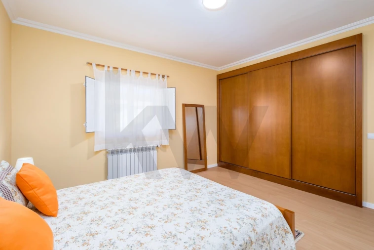 Moradia T3 para Venda em Fazendas de Almeirim Foto 56