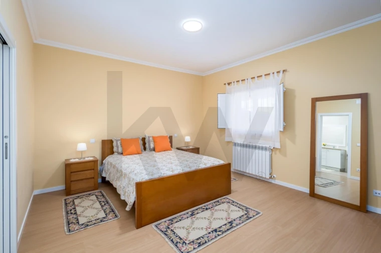 Moradia T3 para Venda em Fazendas de Almeirim Foto 54