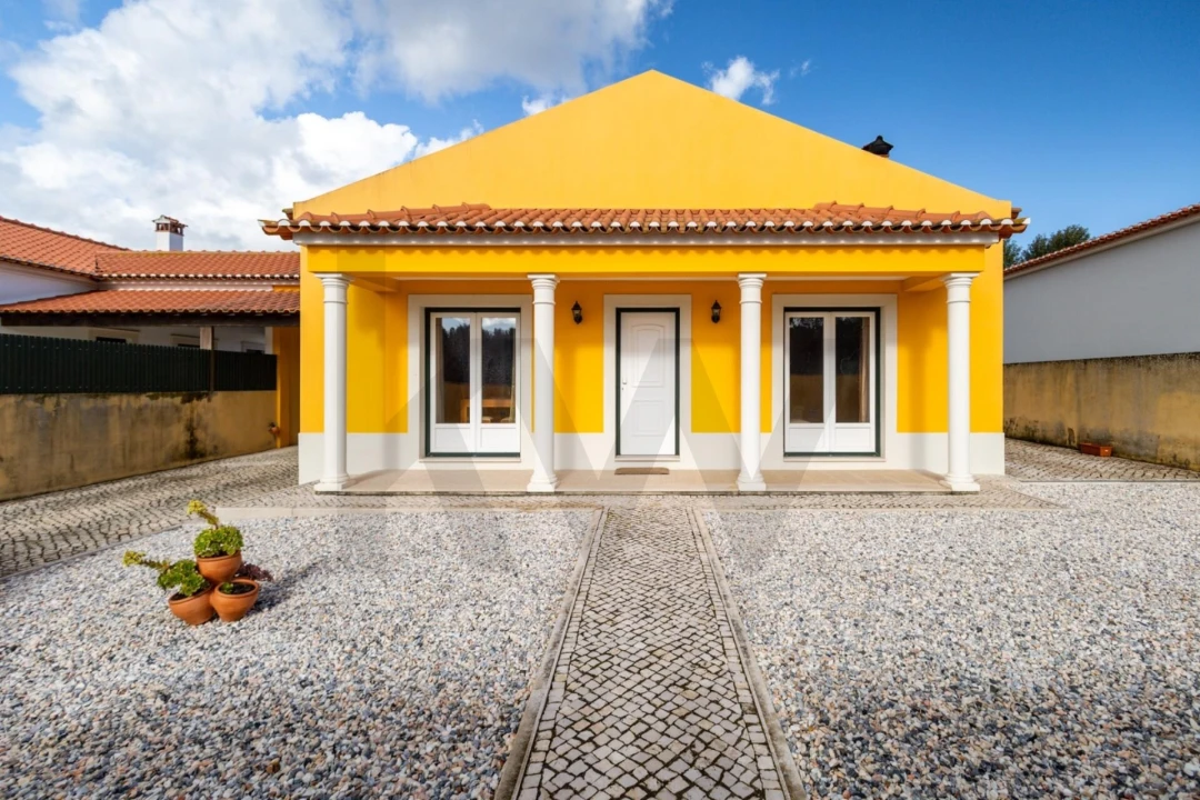 Moradia T3 para Venda em Fazendas de Almeirim Foto 17