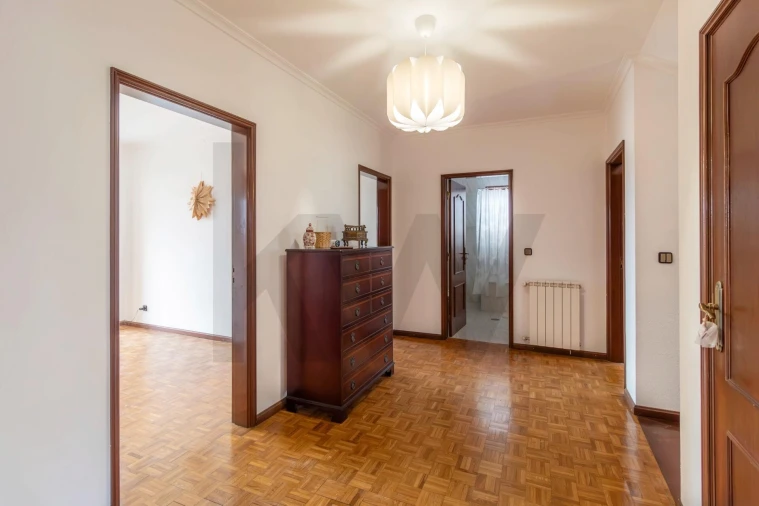 Moradia T4 para Venda em Valpaços e Sanfins Foto 10