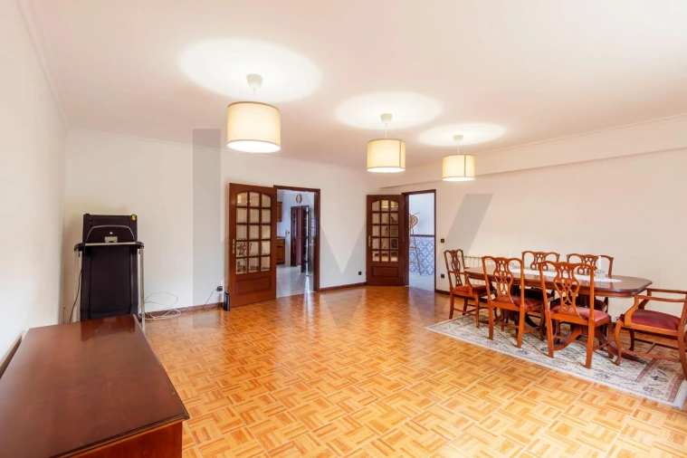 Moradia T4 para Venda em Valpaços e Sanfins Foto 6