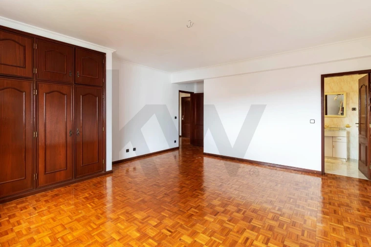 Moradia T4 para Venda em Valpaços e Sanfins Foto 20