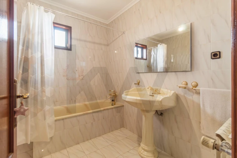 Moradia T4 para Venda em Valpaços e Sanfins Foto 18