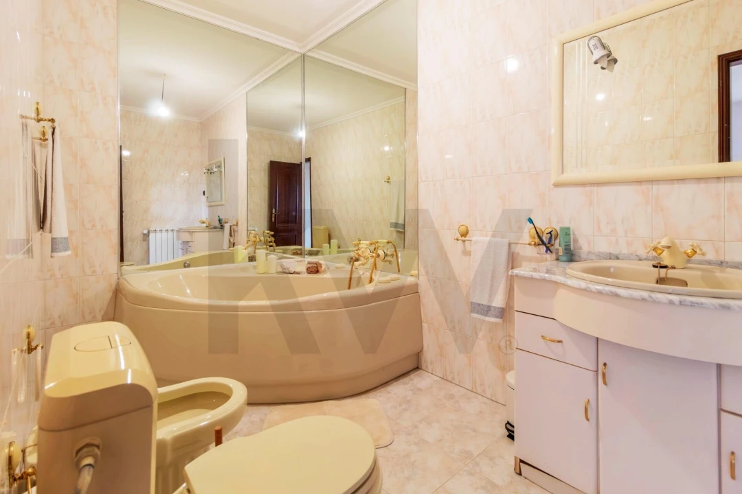 Moradia T4 para Venda em Valpaços e Sanfins Foto 22