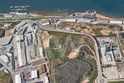 Terreno para Venda em Sado