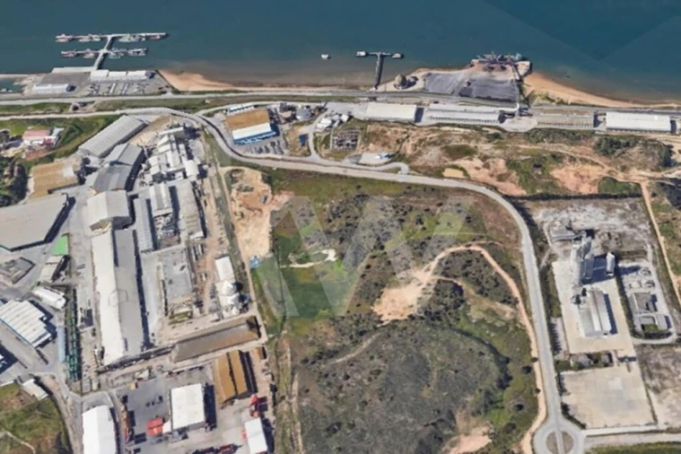 Terreno para Venda em Sado Foto 4