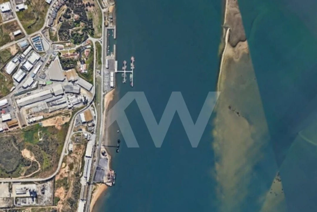 Terreno para Venda em Sado Foto 11