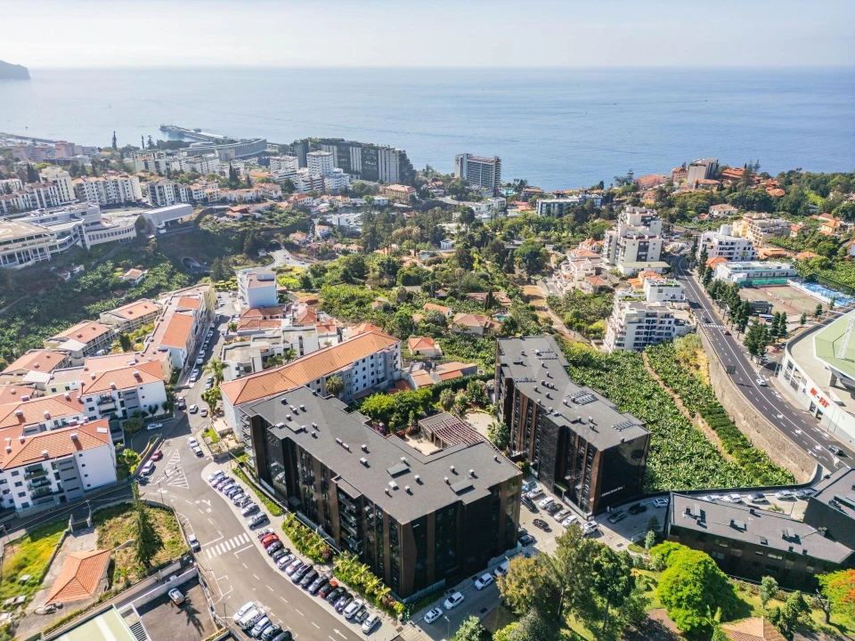 Apartamento T4 para Venda em São Martinho Foto 58