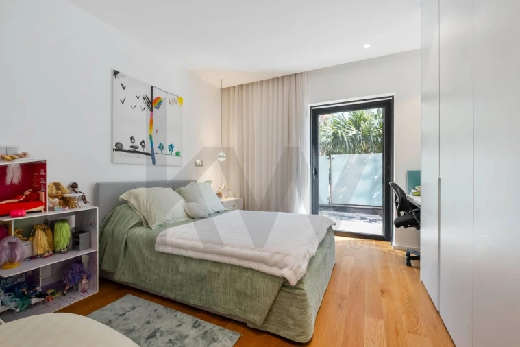 Apartamento T4 para Venda em São Martinho Foto 22