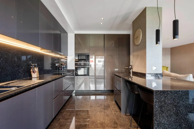 Apartamento T4 para Venda em São Martinho Foto 12