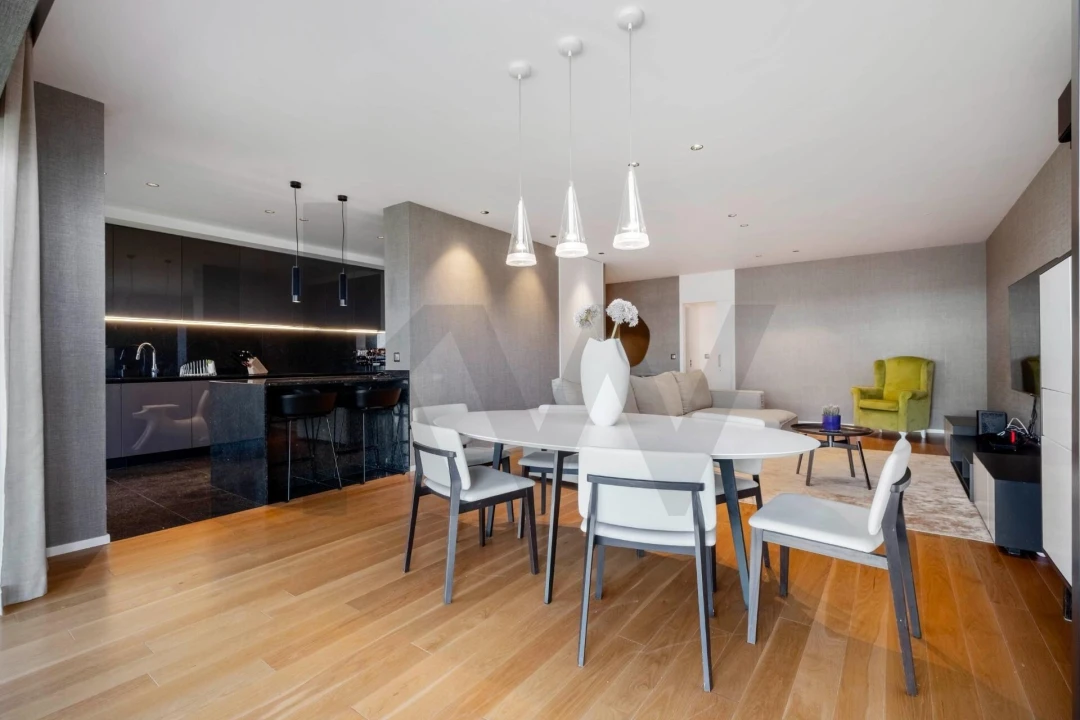 Apartamento T4 para Venda em São Martinho Foto 8