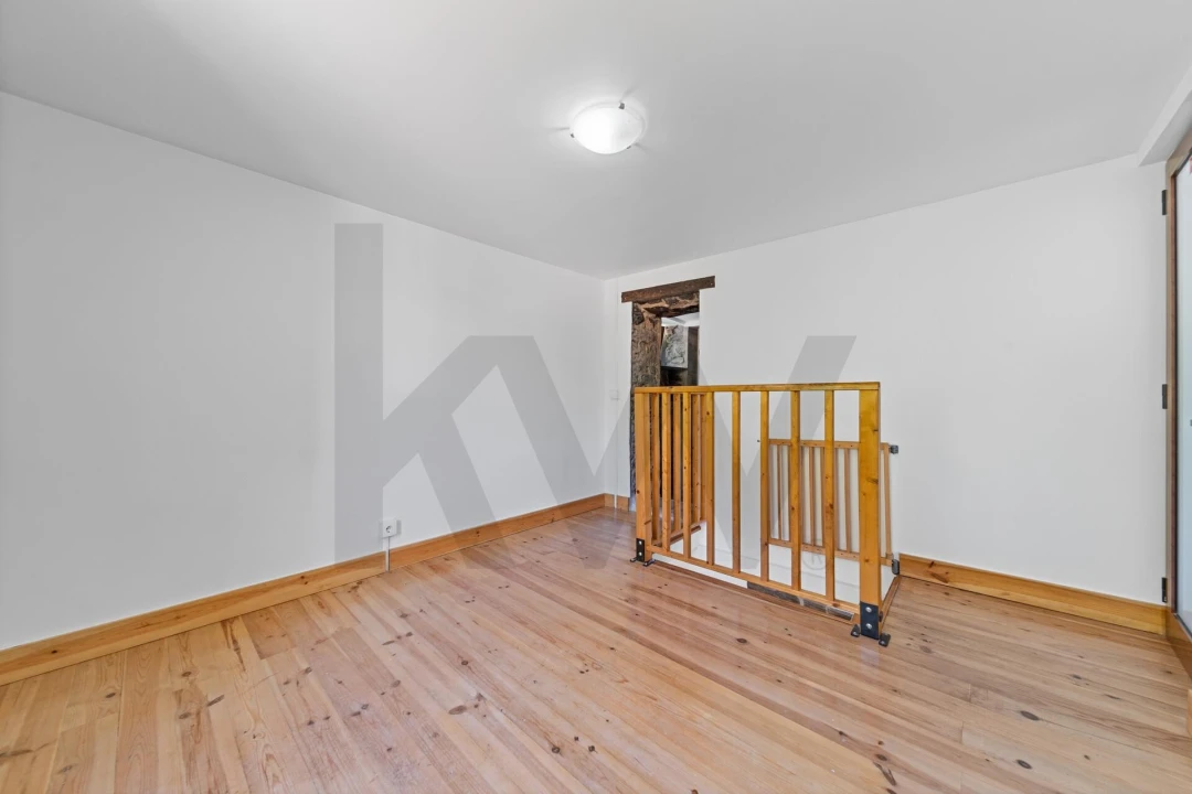 Moradia T2 para Venda em Gaula Foto 12