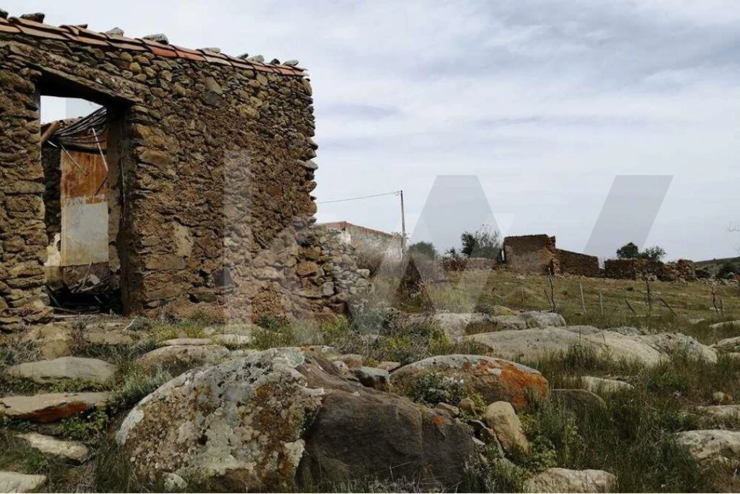 Moradia T2 para Venda em Alcoutim e Pereiro Foto 16